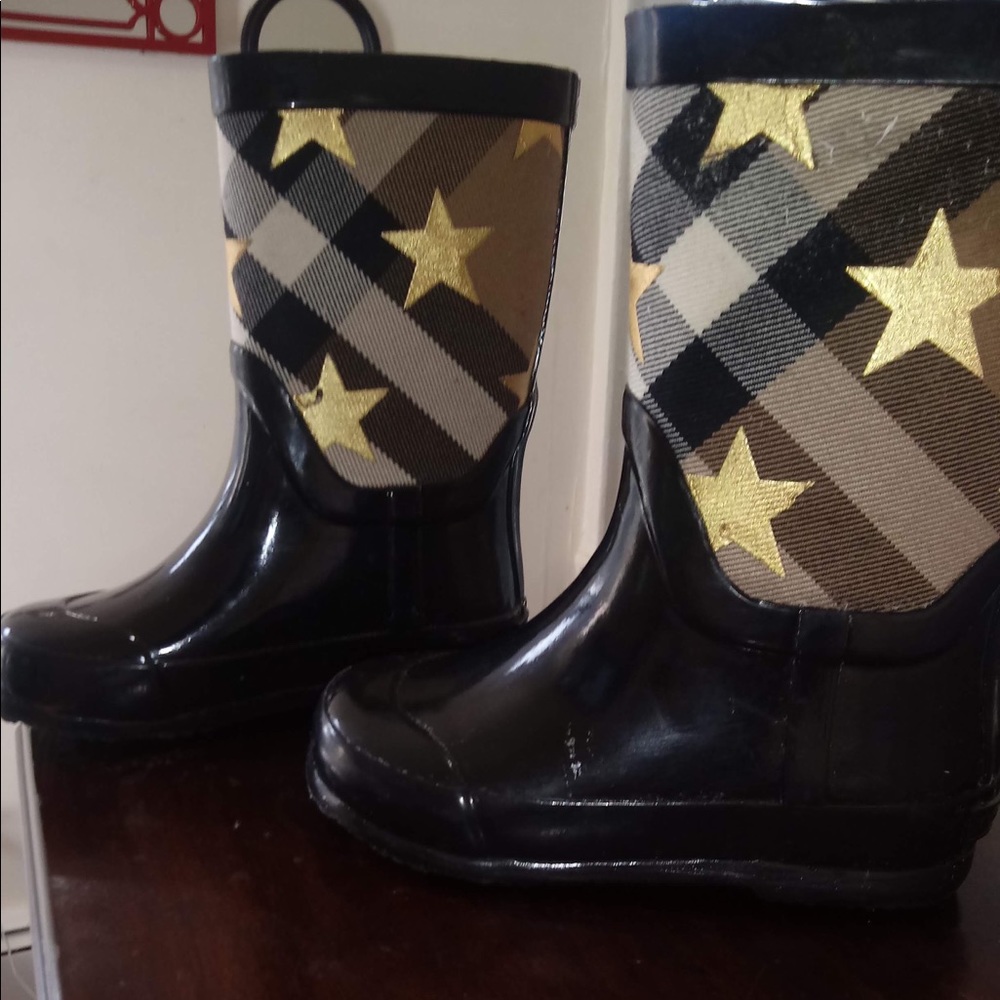 Kids’ Burberry Gold Star Rain Boots Black Size 23